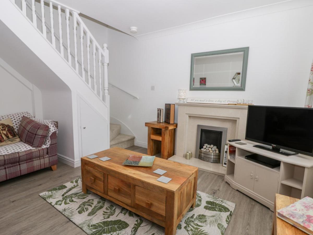 Little Daisy Cottage Hornsea Extérieur photo