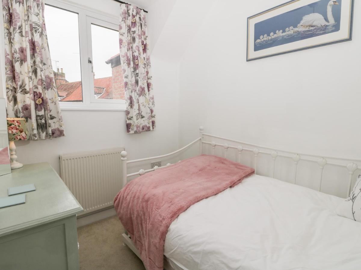 Little Daisy Cottage Hornsea Extérieur photo